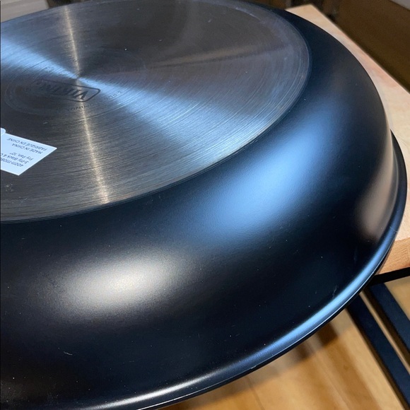 VIKING Elegant Copper Handle Non-Stick Frying Pan - Picture 7 of 13